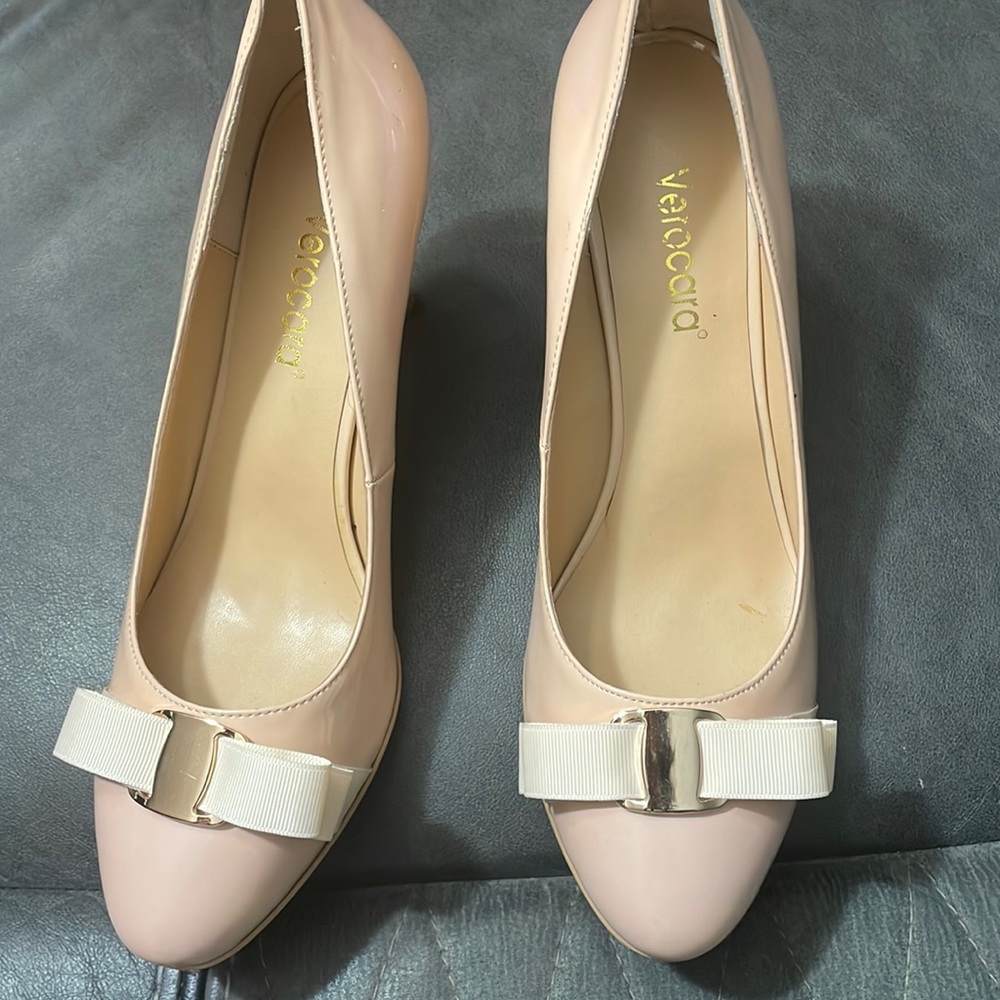 Cute pink heels size 11, by VEROCARA